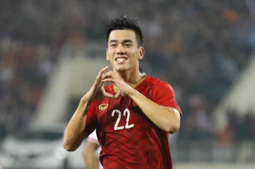 越南球队实力强劲，连战告捷