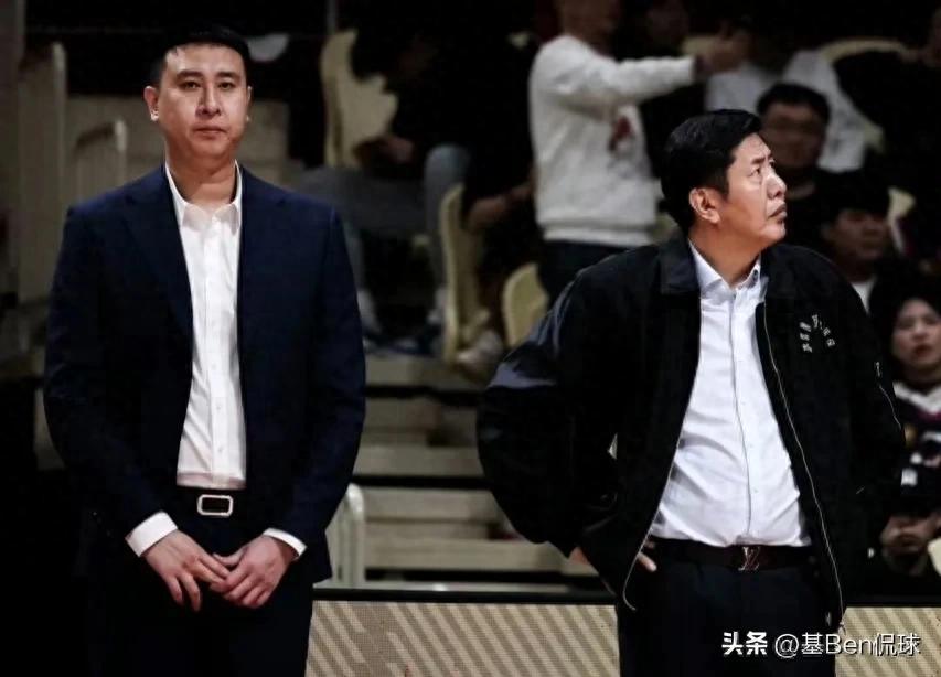 浙江男篮遭遇大逆转，球员失误频频