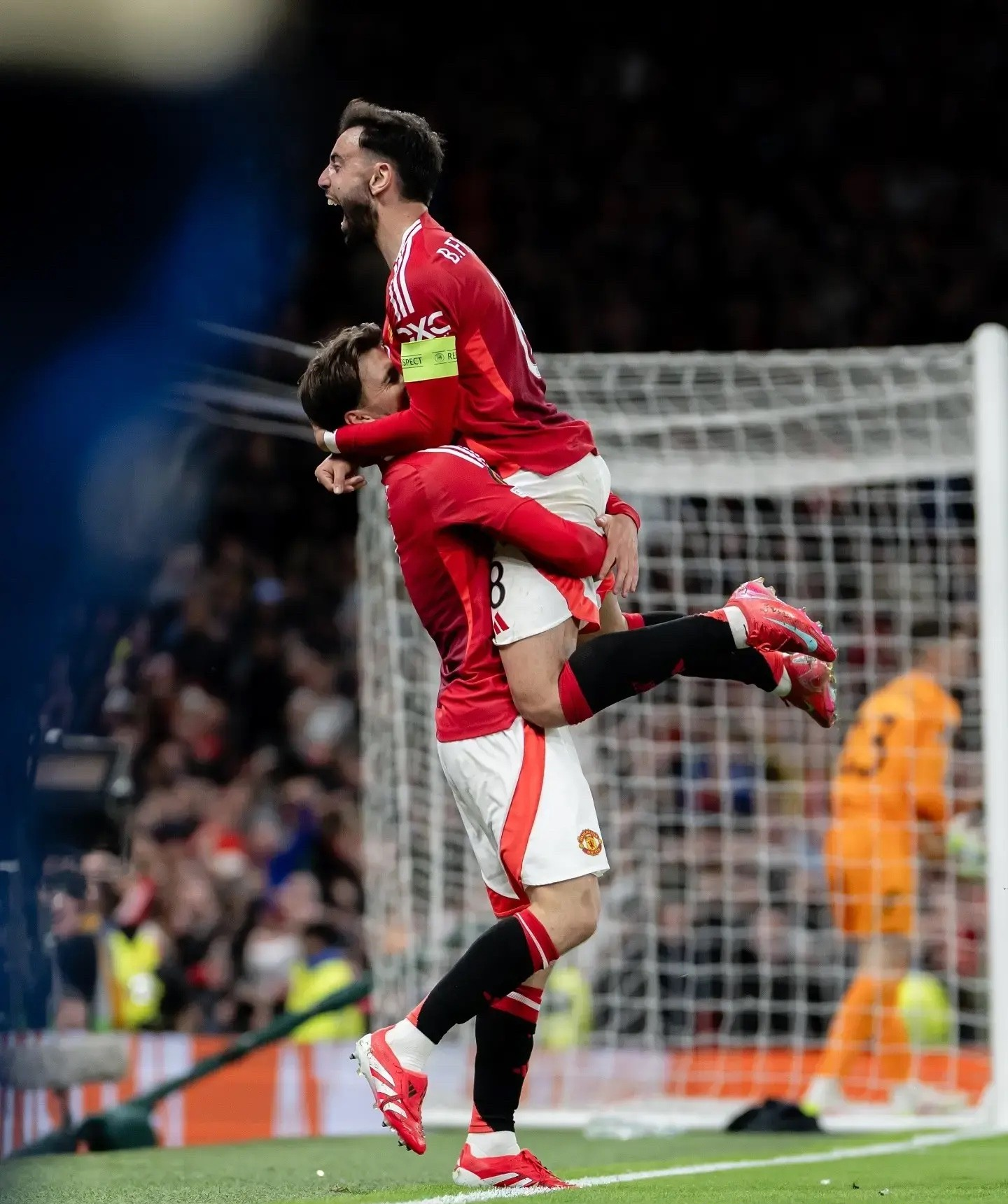 包含曼联逼平热刺,保持不败盼胜的词条 包含曼联逼平热刺,保持不败盼胜的词条