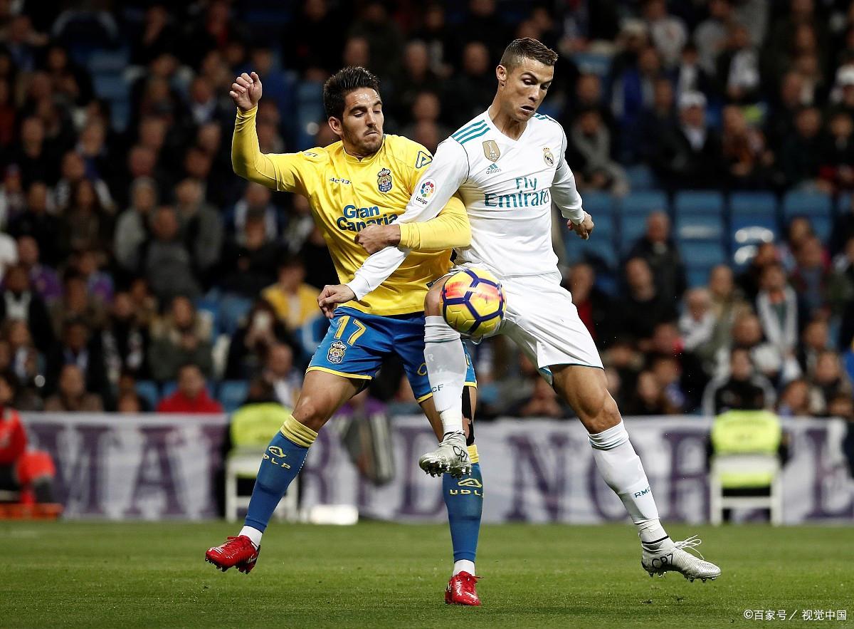 包含巴伦西亚全队连胜，巴拉多利德士气高昂的词条