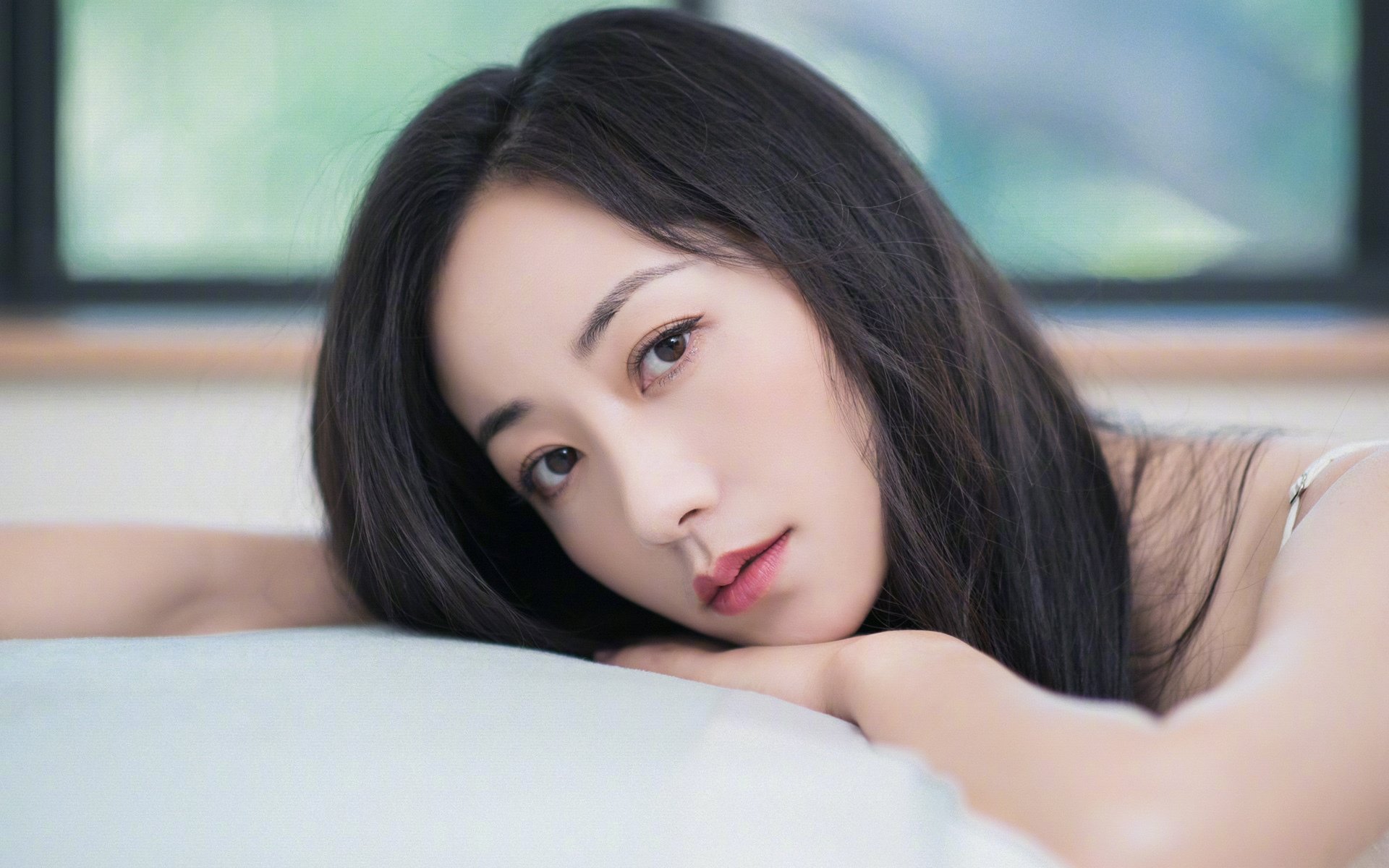 杜兰特惊艳四座,雷霆连续得分压制老鹰,一场个人与团队的完美交响