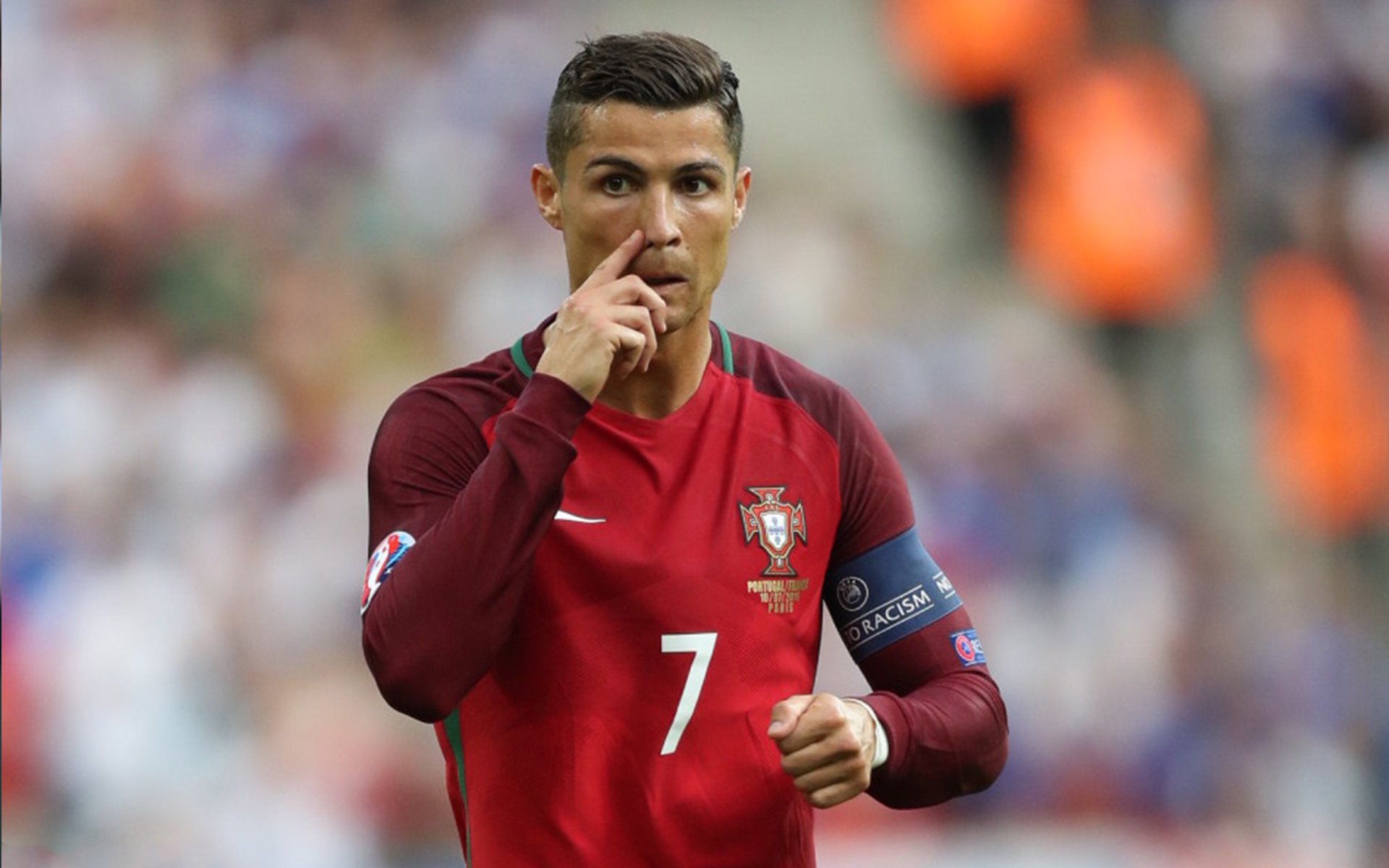 绿茵之外，当F1争冠焦点与爱尔兰轻取几内亚在同一周末上演