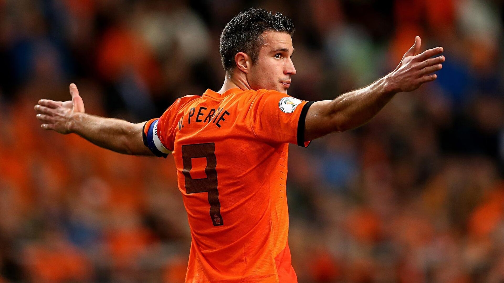 年度焦点之战，拜仁巅峰对决，南美秘鲁的战术启示录